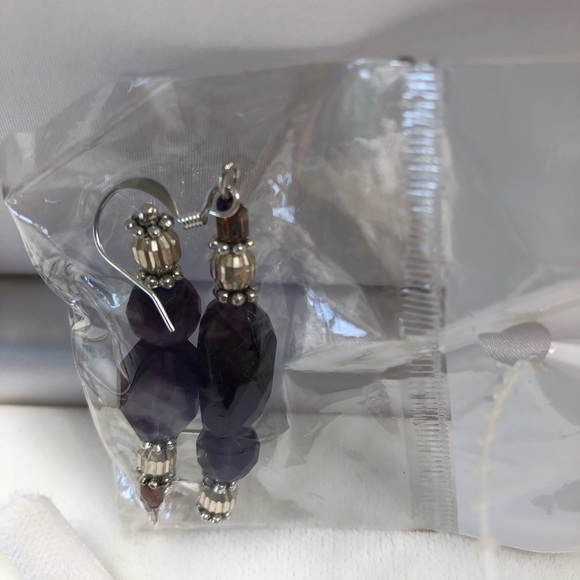 Statement Amethyst & silver necklace and earrings - Picture 7 of 9